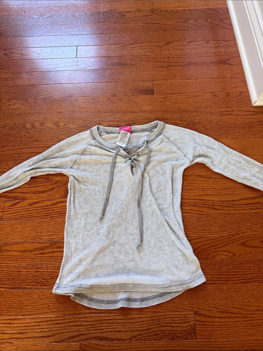 Girls' Light Gray Lace-Up Waffle Long Sleeve Top